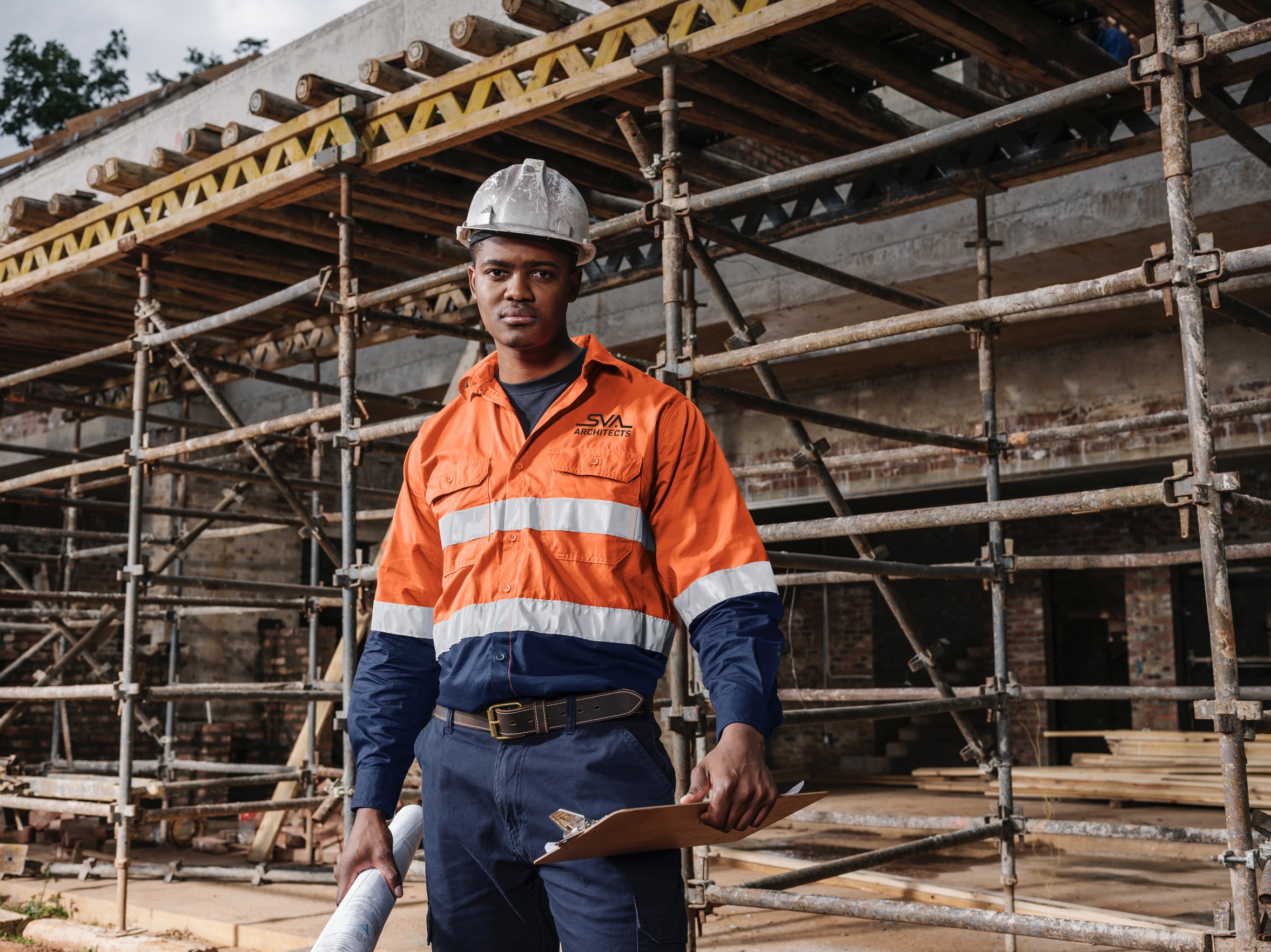 Corporate apparel Pretoria: hi-vis workwear branded for site teams